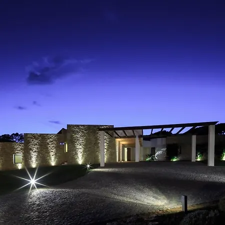 Villa Pinhal Velho With Pool By Homing