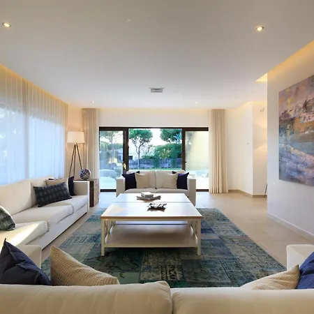 Pinhal Velho With Pool By Homing Villa Vilamoura