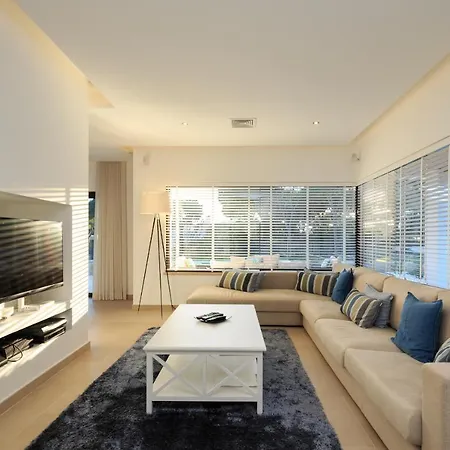 Pinhal Velho With Pool By Homing
